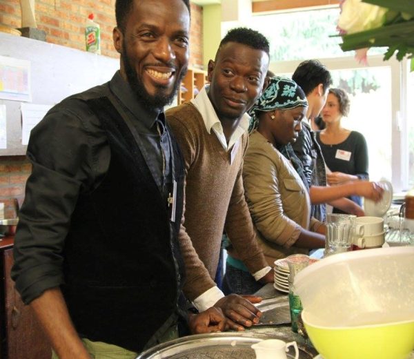 15137560_587422668110644_2921959647263280227_o